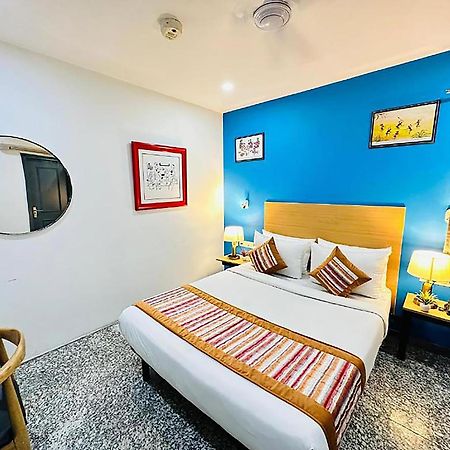 Hotel Golden Saffron By Qotel-Punjabi Bagh New Delhi Luaran gambar