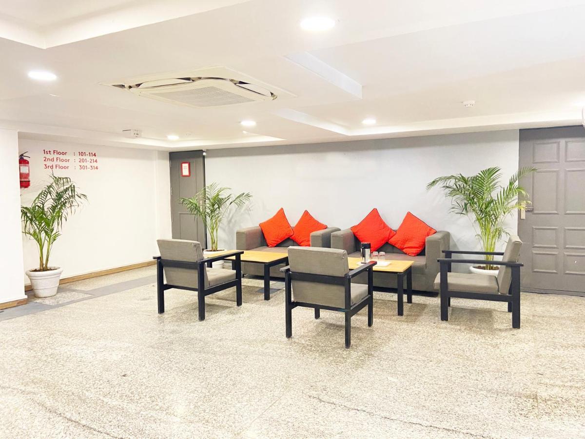 Hotel Golden Saffron By Qotel-Punjabi Bagh New Delhi Luaran gambar