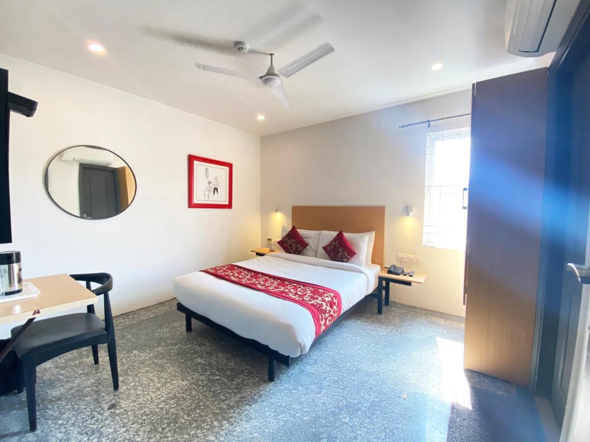 Hotel Golden Saffron By Qotel-Punjabi Bagh New Delhi Luaran gambar