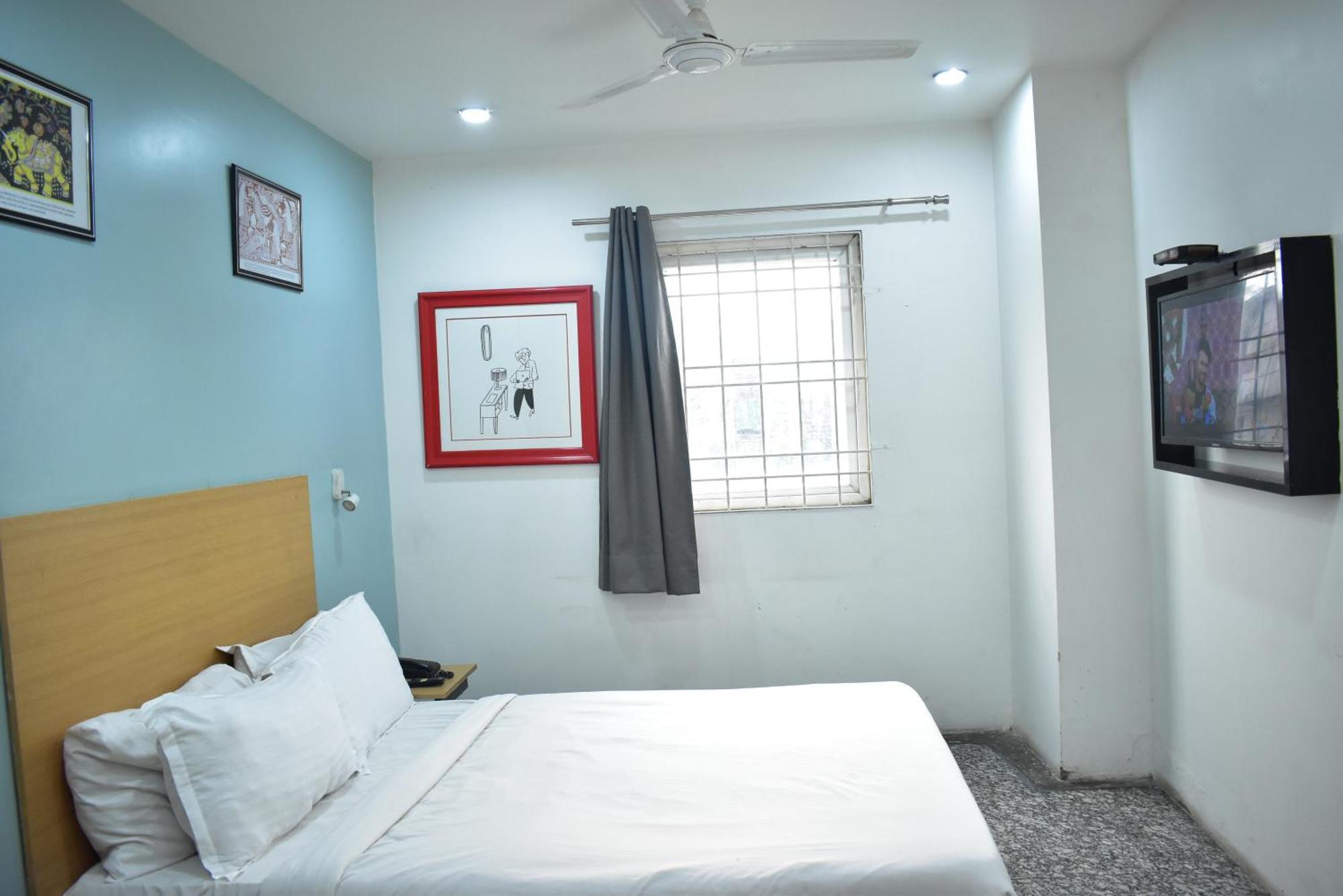 Hotel Golden Saffron By Qotel-Punjabi Bagh New Delhi Luaran gambar