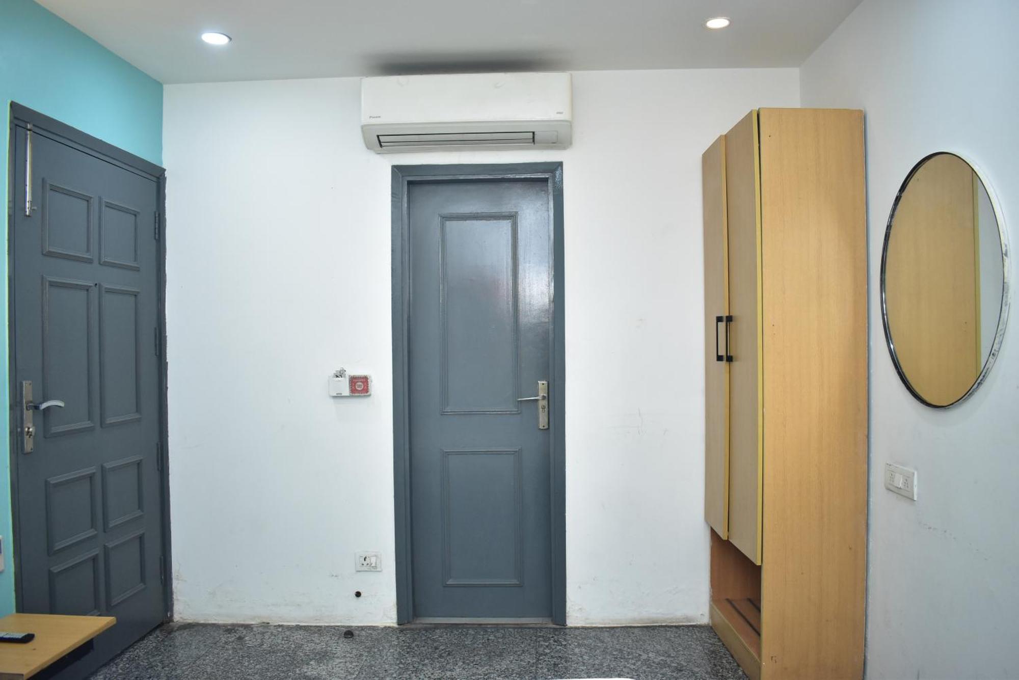 Hotel Golden Saffron By Qotel-Punjabi Bagh New Delhi Luaran gambar