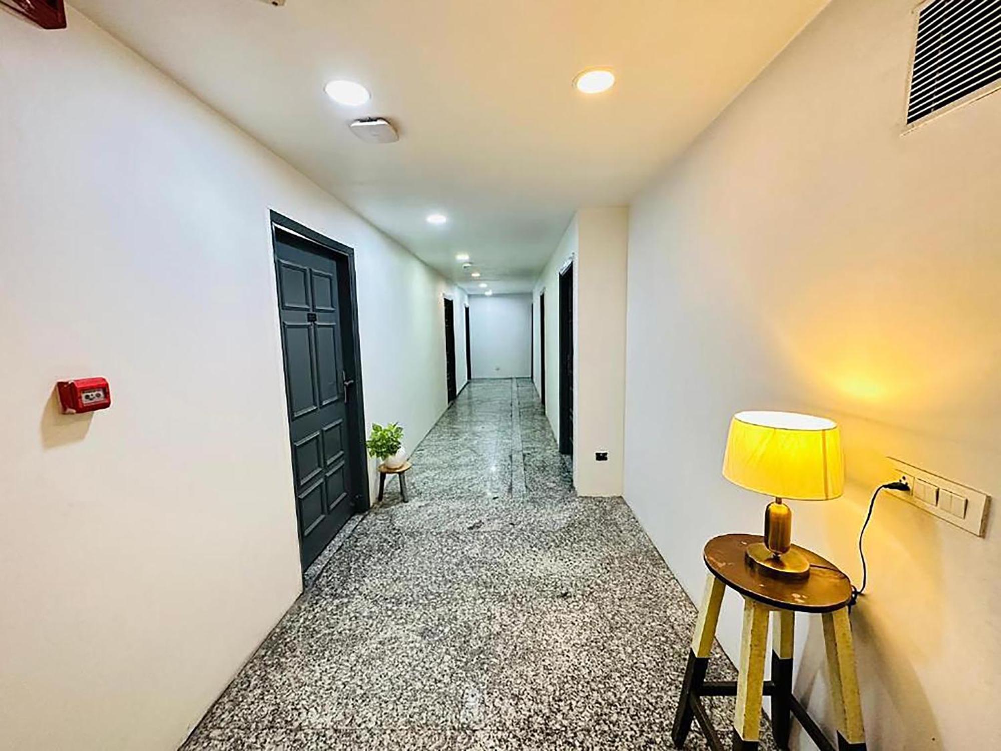 Hotel Golden Saffron By Qotel-Punjabi Bagh New Delhi Luaran gambar